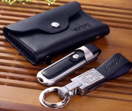 萨博尔高级商务套装8GU盘+钥匙扣+卡包LS-201
